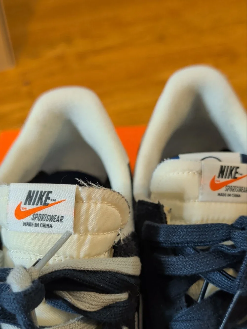 Nike x sacai Fragment Navy/White Runner - Men